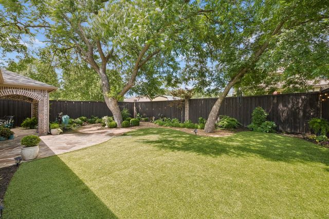 523 S Dallas Street, Van Alstyne, TX 75495