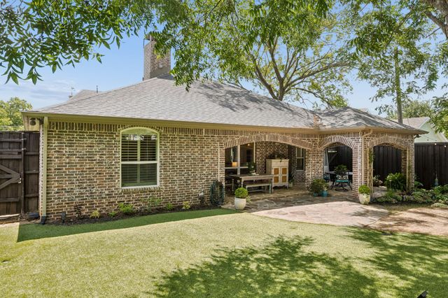 523 S Dallas Street, Van Alstyne, TX 75495