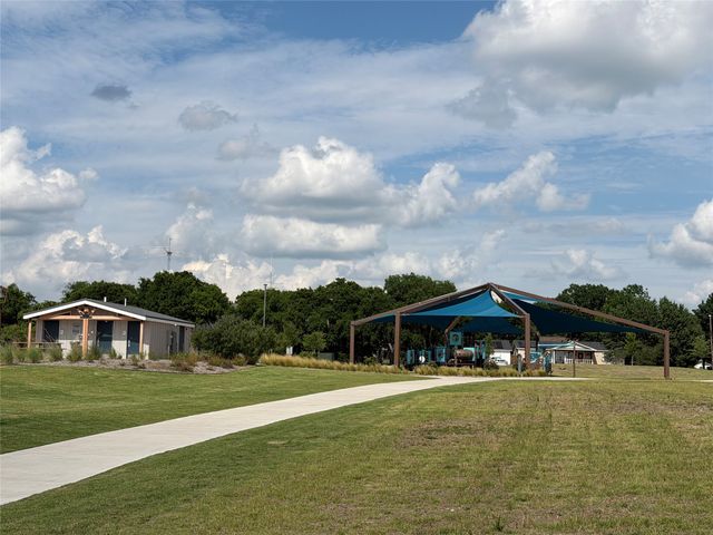 523 S Dallas Street, Van Alstyne, TX 75495