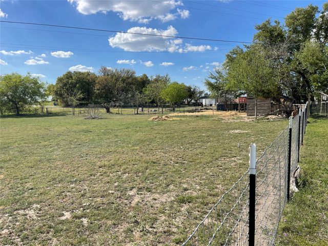 486 County Road 489, Stephenville, TX 76401