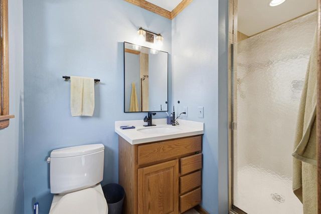1930 Sunnyside DRIVE, Waukesha, WI 53186