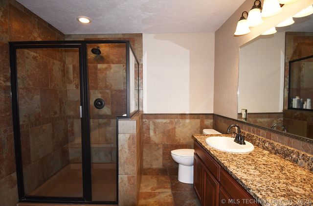 1508 N 3rd Avenue, Warner, OK 74469