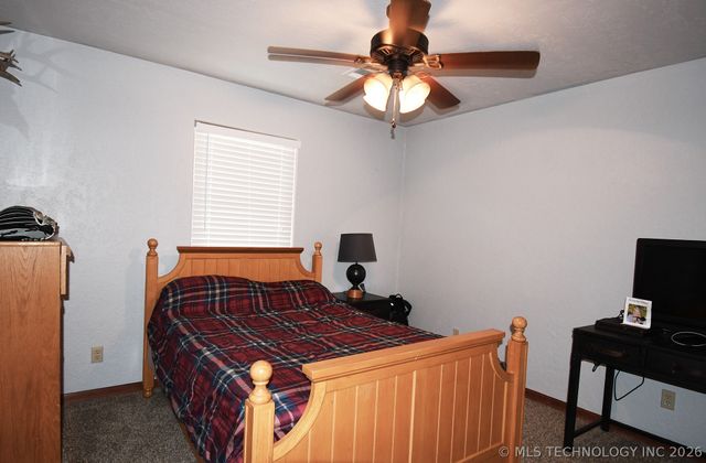 1508 N 3rd Avenue, Warner, OK 74469