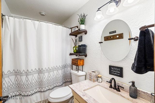 7278 E Hayden Haven Rd, Hayden, ID 83835