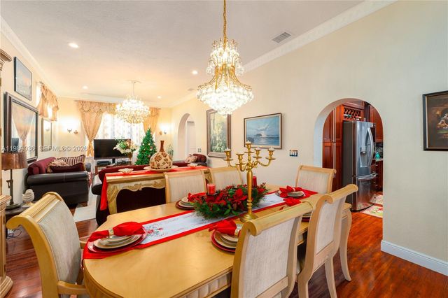 17211 SW 12th St, Pembroke Pines, FL 33029