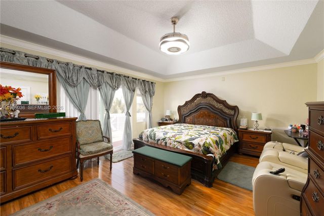 17211 SW 12th St, Pembroke Pines, FL 33029