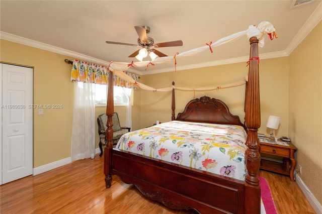 17211 SW 12th St, Pembroke Pines, FL 33029