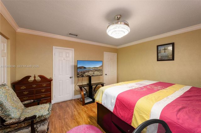 17211 SW 12th St, Pembroke Pines, FL 33029