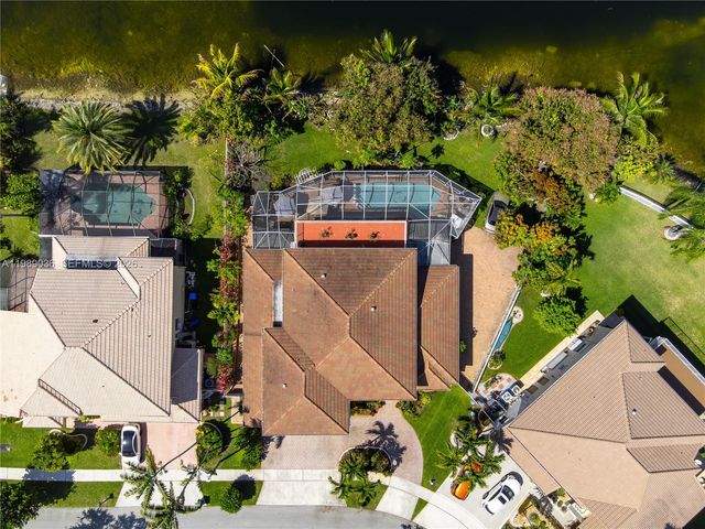 17211 SW 12th St, Pembroke Pines, FL 33029