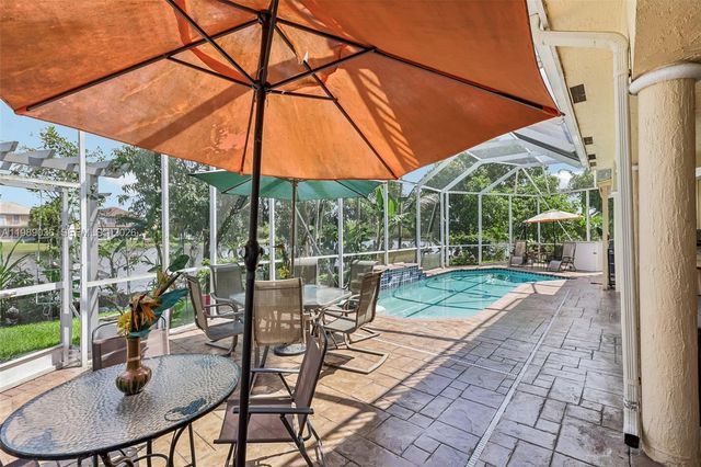 17211 SW 12th St, Pembroke Pines, FL 33029