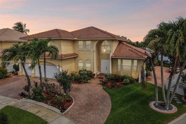 17211 SW 12th St, Pembroke Pines, FL 33029