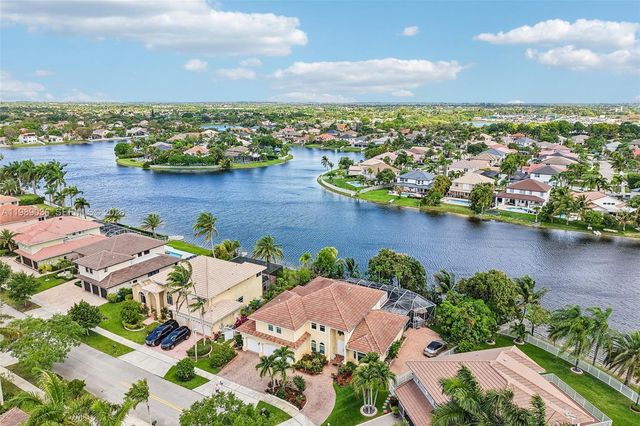 17211 SW 12th St, Pembroke Pines, FL 33029