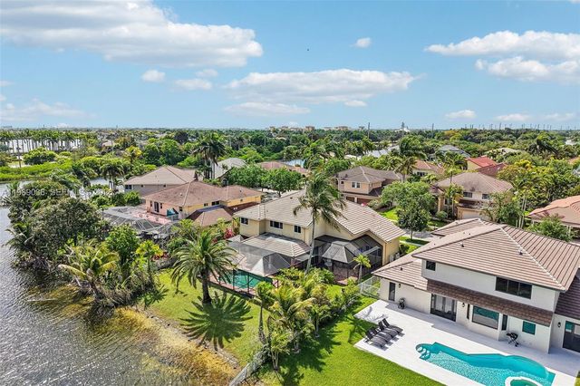 17211 SW 12th St, Pembroke Pines, FL 33029