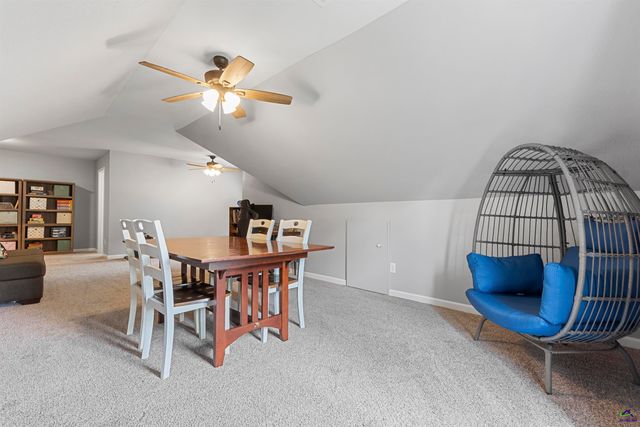 102 White Columns Drive, Kathleen, GA 31047