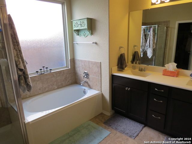 141 BUCKSKIN WAY, Cibolo, TX 78108