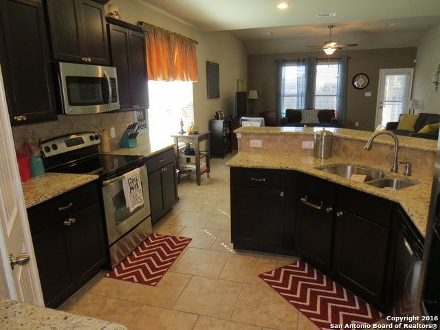 141 BUCKSKIN WAY, Cibolo, TX 78108