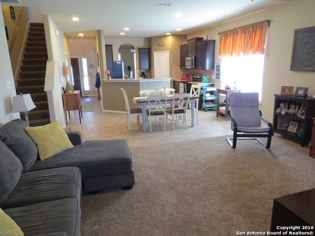 141 BUCKSKIN WAY, Cibolo, TX 78108