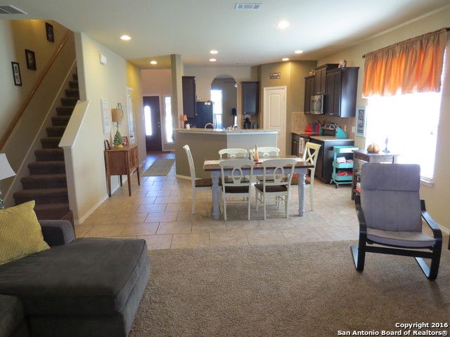 141 BUCKSKIN WAY, Cibolo, TX 78108