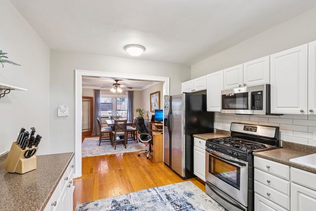 6203 N Oakley Street 3, Chicago, IL 60659