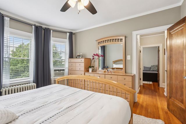 6203 N Oakley Street 3, Chicago, IL 60659