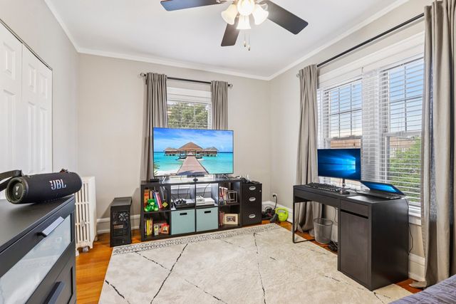 6203 N Oakley Street 3, Chicago, IL 60659