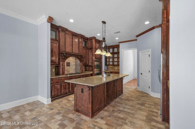 151 Lakeshire Parkway, Canton, MS 39046