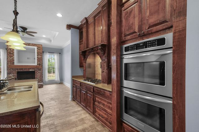 151 Lakeshire Parkway, Canton, MS 39046