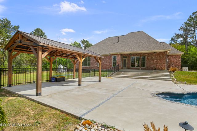 151 Lakeshire Parkway, Canton, MS 39046