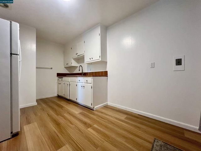 2134 Mcgee Ave B, Berkeley, CA 94703
