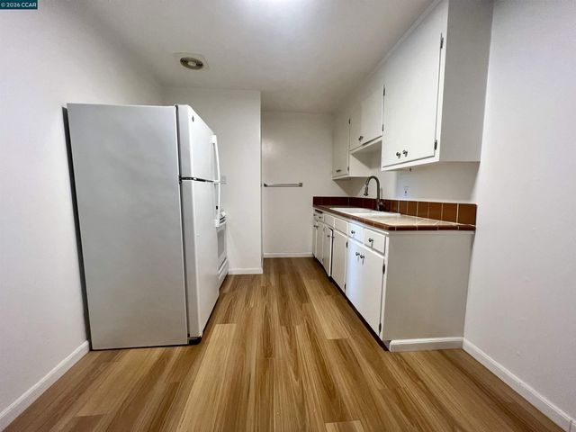 2134 Mcgee Ave B, Berkeley, CA 94703