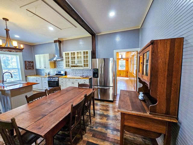 898 Bachelor Hill Road, Walterboro, SC 29488