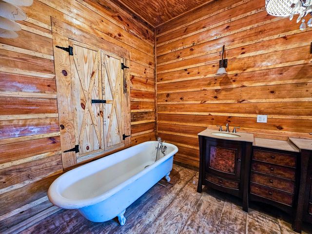 898 Bachelor Hill Road, Walterboro, SC 29488