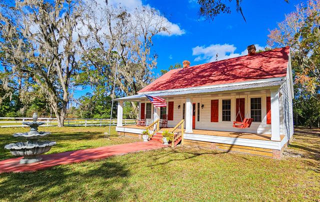 898 Bachelor Hill Road, Walterboro, SC 29488