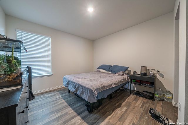 229 VIRGINIA ST, Pleasanton, TX 78064