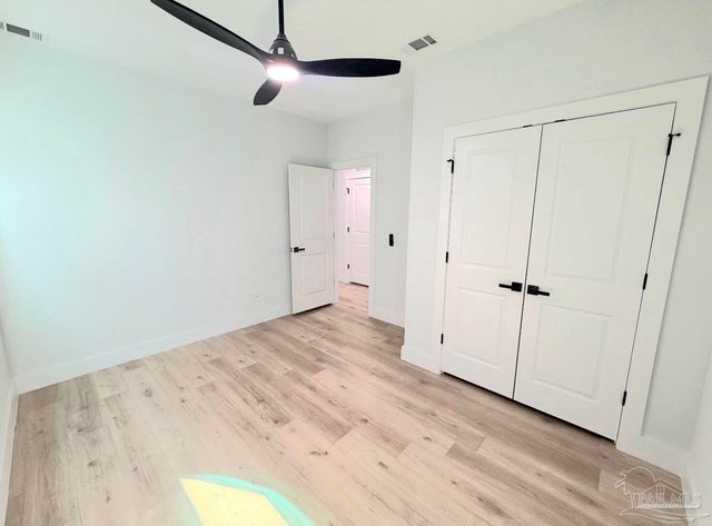 309 N Pace Blvd b, Pensacola, FL 32505