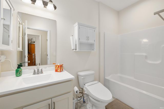 1148 Mosaic Street, Huntertown, IN 46748