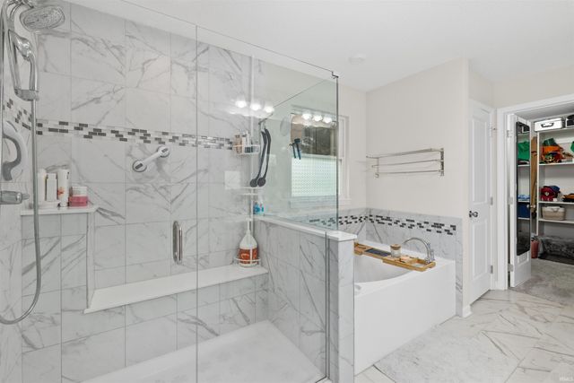 1148 Mosaic Street, Huntertown, IN 46748