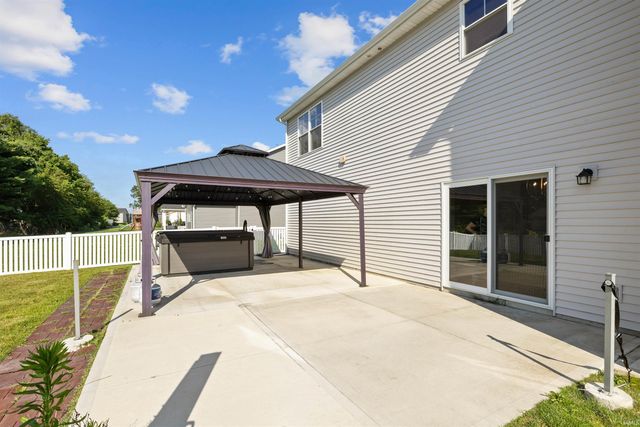 1148 Mosaic Street, Huntertown, IN 46748
