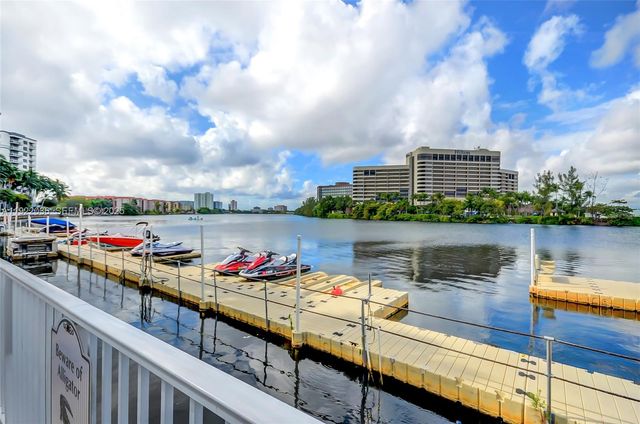 5077 NW 7th St 1216, Miami, FL 33126