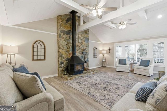 35 Saddleback Farms Drive, Newnan, GA 30263