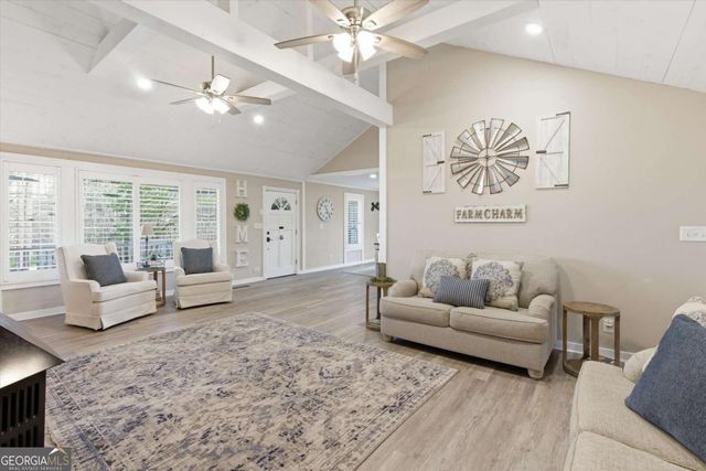 35 Saddleback Farms Drive, Newnan, GA 30263