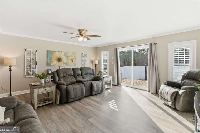 35 Saddleback Farms Drive, Newnan, GA 30263