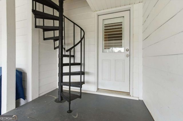 35 Saddleback Farms Drive, Newnan, GA 30263