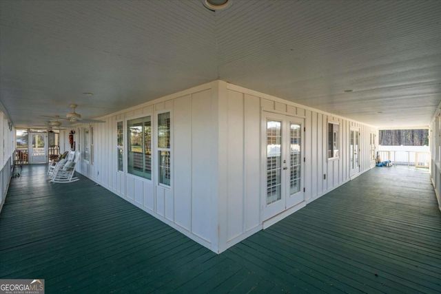 35 Saddleback Farms Drive, Newnan, GA 30263