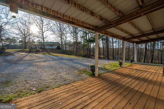 35 Saddleback Farms Drive, Newnan, GA 30263