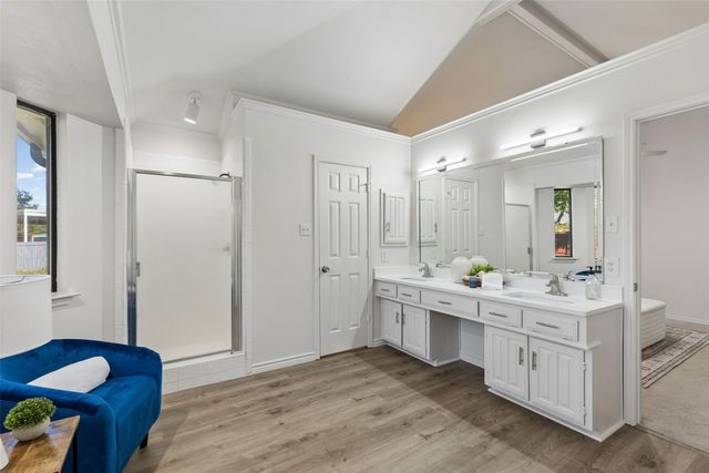 2051 Robin Hill Lane, Carrollton, TX 75007