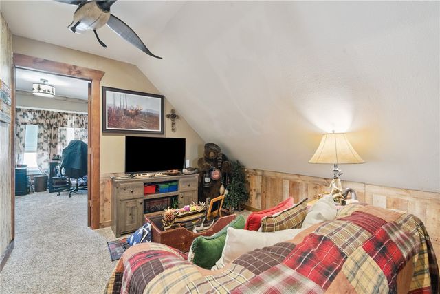 148 17th Avenue SW, Cedar Rapids, IA 52404