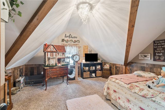 148 17th Avenue SW, Cedar Rapids, IA 52404