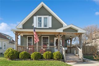 148 17th Avenue SW, Cedar Rapids, IA 52404
