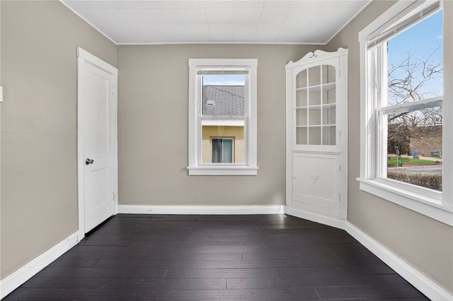 817 Elizabeth St, Wilkins Twp, PA 15221